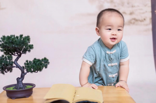 日土孕妇显怀是几个月